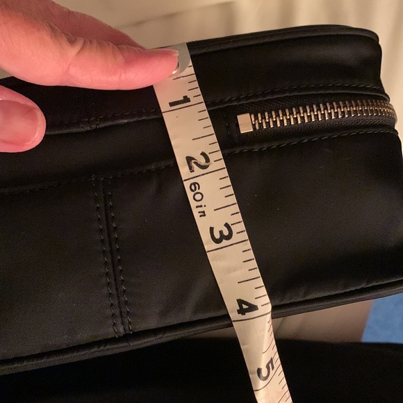 Kate Spade Travel Cosmetic bag - Picture 7 of 7